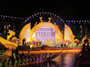 24 FESTIVAL LUA GAO SOC TRANG 2011 - SAN KHAU
